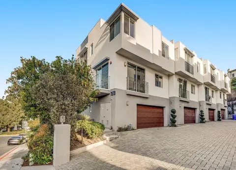 7570 Gibraltar UNIT 101, Carlsbad, CA 92009
