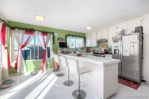 Kitchen - 1302 Valencia, Chula Vista, CA 91910 photo 3 of 6