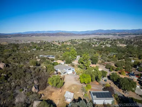 View/Area - 18435 Chablis Rd, Ramona, CA 92065 photo 8 of 8