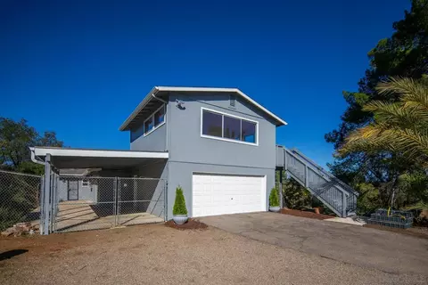 Exterior - 18435 Chablis Rd, Ramona, CA 92065 photo 1 of 11