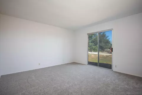 Bedroom - 18435 Chablis Rd, Ramona, CA 92065 photo 2 of 4