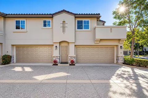 6377 Alexandri Cir, Carlsbad, CA 92011
