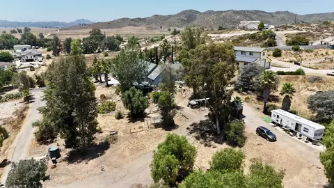 View/Area - 995 Laky Ln, Ramona, CA 92065 photo 3 of 8