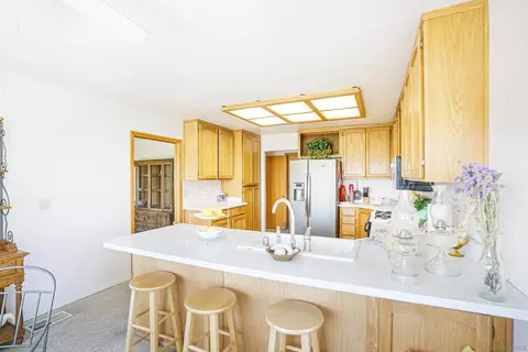 Kitchen - 995 Laky Ln, Ramona, CA 92065 photo 2 of 5
