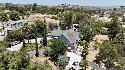 View/Area - 995 Laky Ln, Ramona, CA 92065 photo 7 of 8