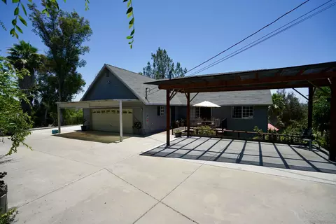 Exterior - 995 Laky Ln, Ramona, CA 92065 photo 3 of 14