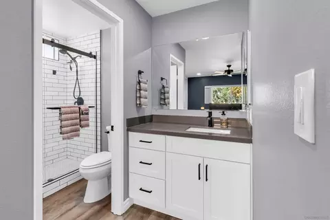 Bath - 7780 Parkway Dr #104, La Mesa, CA 91942 photo 1 of 4