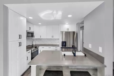 Kitchen - 7780 Parkway Dr #104, La Mesa, CA 91942 photo 2 of 3
