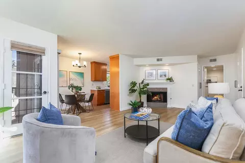 3888 Groton St #3, San Diego, CA 92110