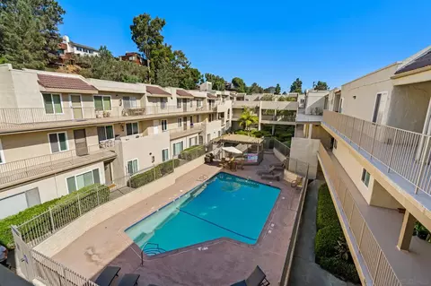Exterior - 13754 Mango Dr #316, Del Mar, CA 92014 photo 2 of 8