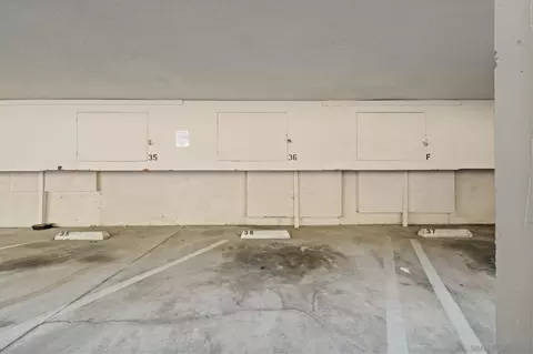 Exterior - 13754 Mango Dr #316, Del Mar, CA 92014 photo 4 of 8