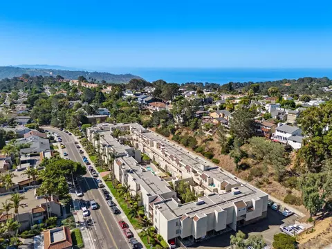 View/Area - 13754 Mango Dr #316, Del Mar, CA 92014 photo 2 of 9