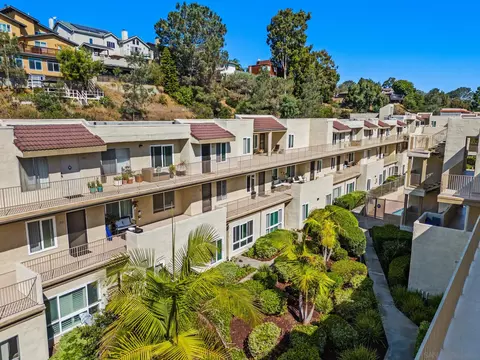 View/Area - 13754 Mango Dr #316, Del Mar, CA 92014 photo 4 of 9