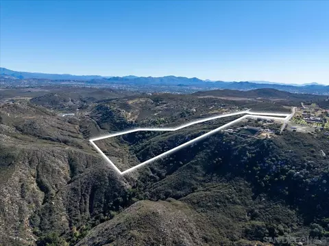 Hawkeye Downs Way #A70, Ramona, CA 92065 photo 2