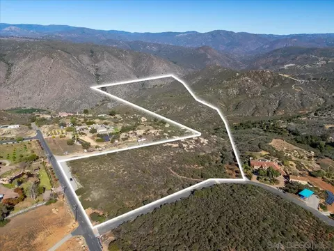 Hawkeye Downs Way #A70, Ramona, CA 92065 photo 4