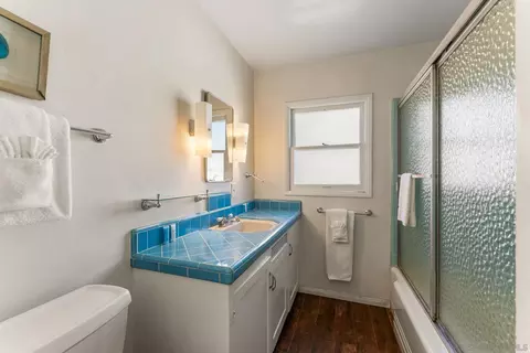 Bath - 7005 Draper Ave, La Jolla, CA 92037 photo 1 of 2