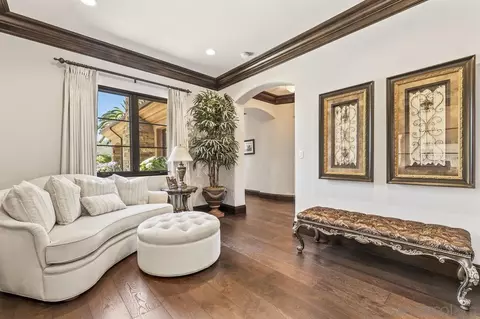 Entry Way - 14170 Bryce Pt, Poway, CA 92064 photo 5 of 8