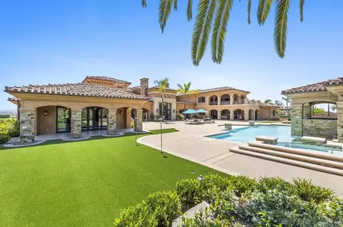 Exterior - 14170 Bryce Pt, Poway, CA 92064 photo 8 of 11