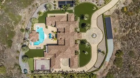 View/Area - 14170 Bryce Pt, Poway, CA 92064 photo 3 of 4