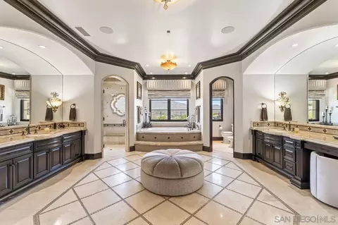 Bath - 14170 Bryce Pt, Poway, CA 92064 photo 1 of 6