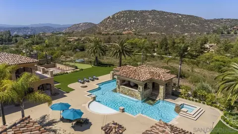 Exterior - 14170 Bryce Pt, Poway, CA 92064 photo 3 of 11