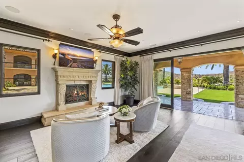 Living - 14170 Bryce Pt, Poway, CA 92064 photo 6 of 7