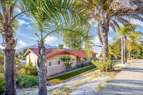 Exterior - 7948 Shalamar Dr, El Cajon, CA 92021 photo 2 of 11