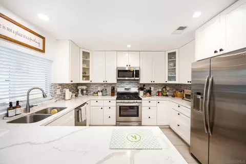 Kitchen - 5358 Raspberry Way, Oceanside, CA 92057 photo 2 of 3