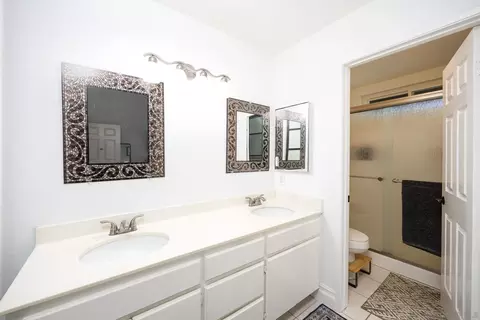 Bath - 5358 Raspberry Way, Oceanside, CA 92057 photo 1 of 1