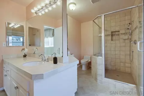 Bath - 4824 Edgeview Dr, El Cajon, CA 92020 photo 2 of 7