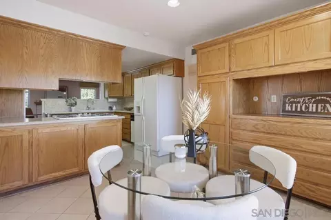 Kitchen - 4824 Edgeview Dr, El Cajon, CA 92020 photo 5 of 5