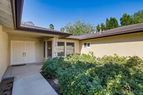Exterior - 4824 Edgeview Dr, El Cajon, CA 92020 photo 2 of 18