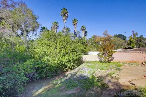 Exterior - 4824 Edgeview Dr, El Cajon, CA 92020 photo 6 of 18