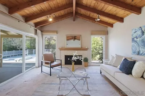 Living - 4824 Edgeview Dr, El Cajon, CA 92020 photo 6 of 9