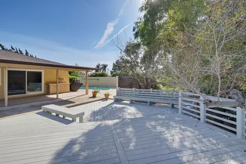Exterior - 4824 Edgeview Dr, El Cajon, CA 92020 photo 8 of 18