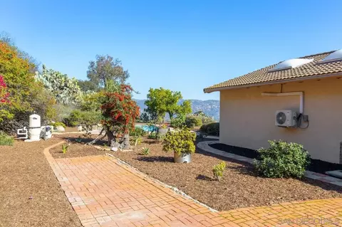 Exterior - 2169 Rockhoff Rd, Escondido, CA 92026 photo 4 of 7