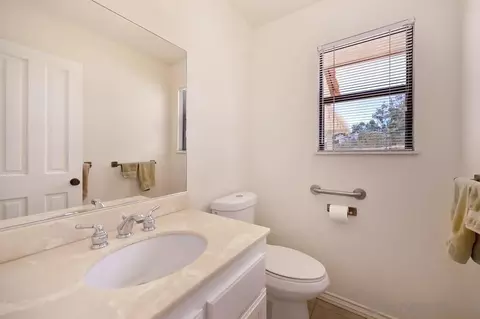 Bath - 25221 Hereford Dr, Ramona, CA 92065 photo 5 of 5