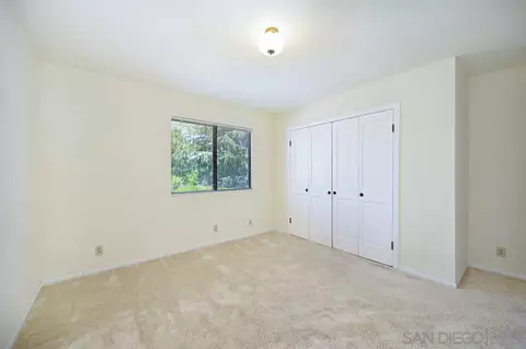 Bedroom - 25221 Hereford Dr, Ramona, CA 92065 photo 4 of 6