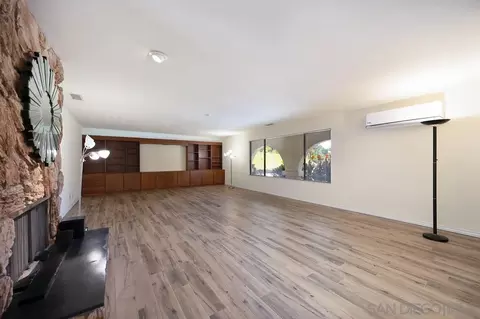 Living - 25221 Hereford Dr, Ramona, CA 92065 photo 6 of 7