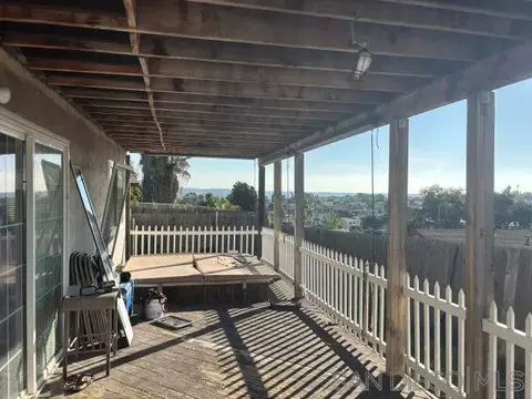 Exterior - 944 Maya St, Spring Valley, CA 91977 photo 3 of 4