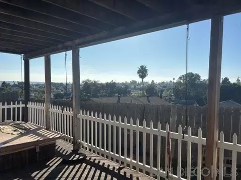 Exterior - 944 Maya St, Spring Valley, CA 91977 photo 1 of 4