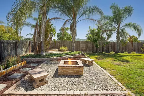 Exterior - 8823 Kelburn Ave, Spring Valley, CA 91977 photo 6 of 8