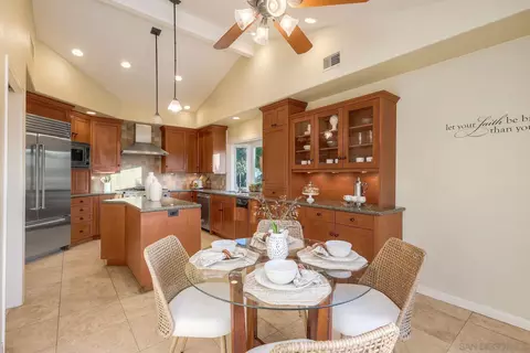 Kitchen - 14036 Tierra Bonita Rd, Poway, CA 92064 photo 2 of 8