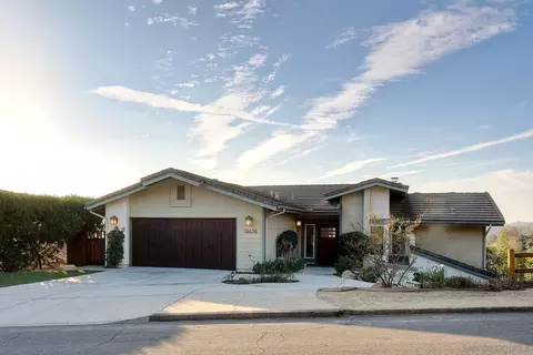 Exterior - 14036 Tierra Bonita Rd, Poway, CA 92064 photo 2 of 19