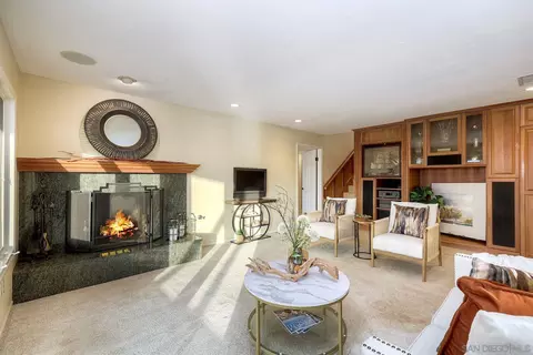 Living - 14036 Tierra Bonita Rd, Poway, CA 92064 photo 3 of 4