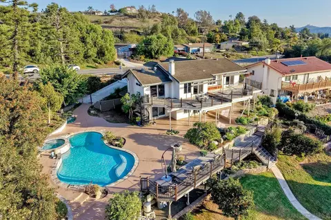 View/Area - 14036 Tierra Bonita Rd, Poway, CA 92064 photo 2 of 3