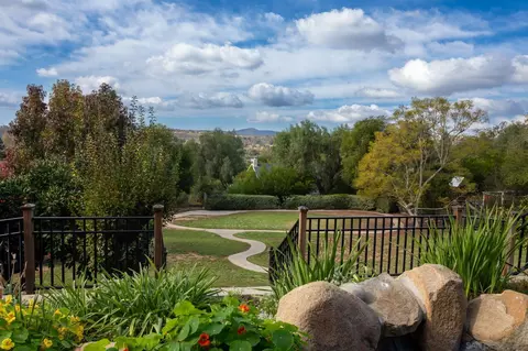Exterior - 14036 Tierra Bonita Rd, Poway, CA 92064 photo 10 of 19