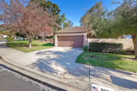 Exterior - 2032 David Dr, Escondido, CA 92026 photo 3 of 9