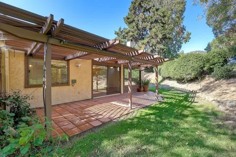 Exterior - 2032 David Dr, Escondido, CA 92026 photo 8 of 9