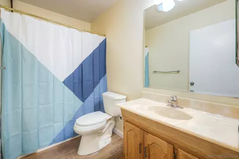 Bath - 2032 David Dr, Escondido, CA 92026 photo 1 of 2